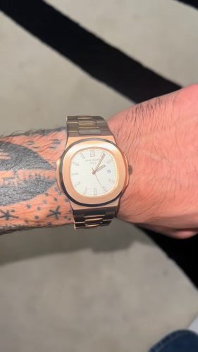 Patek Philippe Nautilus Men 5711R-002 40mm White Dial photo review