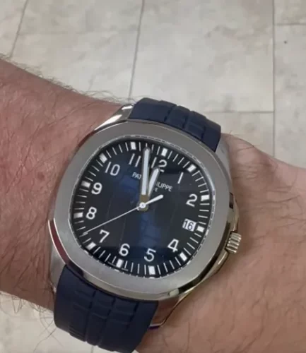 Patek Philippe Aquanaut 40mm Men's 5168G-001 Automatic photo review