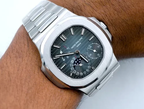 Patek Philippe Nautilus 5712/1A-001 Midnight Blue Textured Dial Replica Watch photo review