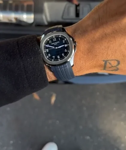 Patek Philippe Aquanaut 40mm Men's 5168G-001 Automatic photo review