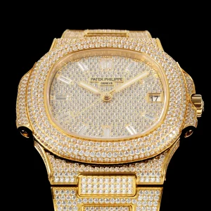 Luxury Patek Philippe Nautilus 5711 Replica Pavé Diamond Dial Gold Plated Diamond Case Diamond Bezel & Bracelet 40mm Watch Dial Side View 3