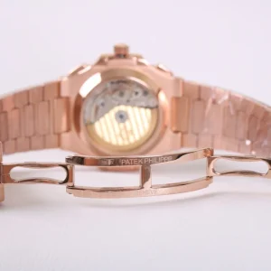 Patek Philippe Nautilus 5980 Replica Rose Gold Paved Diamond Dial Diamond Bezel Diamond Bracelet Luxury Chronograph 41mm Watch Clasp