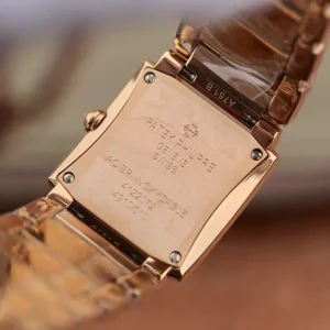 Super Clone Luxury Patek Philippe Twenty~4 4909R/50R-001 Replica Pavé Diamond Dial Rose Gold 904L Steel Case Ladies Watch Case Back
