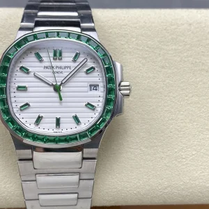AAAAA Replica Patek Philippe Nautilus 5711 White Dial Green Gemstone Bezel 40mm Automatic Stainless Steel Luxury Watch Front View