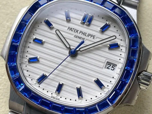 Luxury Patek Philippe Nautilus 5711 Replica 40mm White Embossed Dial Blue Sapphire Bezel Stainless Steel Case Watch Dial Close-up