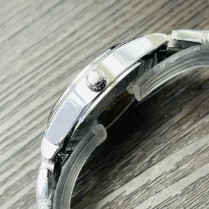Luxury Patek Philippe Twenty~4 7300/1200A-011 Replica Green Sunburst Dial Women’s Automatic Movement 36mm Watch Side View 2