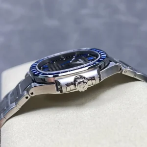 Super Clone Luxury Patek Philippe Nautilus 5711/111P-001 Replica Charcoal Grey Dial Blue Gemstone Bezel 40mm Watch Side View 2