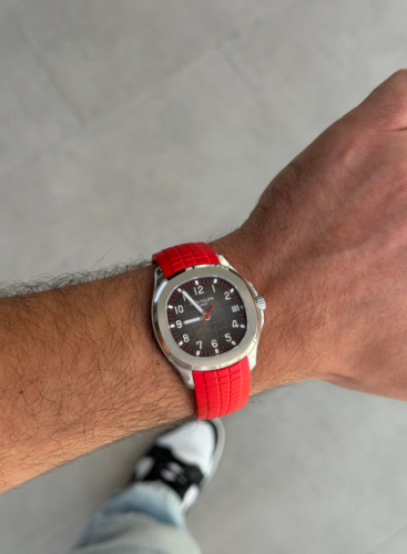 Patek Philippe Aquanaut 5167A-012 Replica Watch, 40.8 mm 316 Steel, Red Strap, Clone Caliber 324 S C photo review