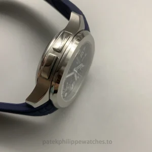 Patek Philippe Aquanaut 5650G-001 Replica — 40.8mm, Blue Embossed Dial-7