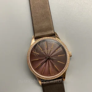 Patek-Philippe-Calatrava-4897R-001-Replica-35mm-Rose-Gold-Chocolate-Brown-Guilloche-Dial-Womens-Mechanical-Dress-Watch-Dial-Detail-2