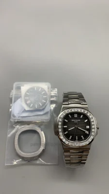 Patek Philippe Nautilus 5711-110P 001 Super Clone Platinum Tone Case profile