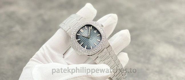 Patek Philippe Nautilus 5711 Replica Blue Gradient Dial, Pavé Case & Bezel Stone-Set Steel BraceletDetailed product image