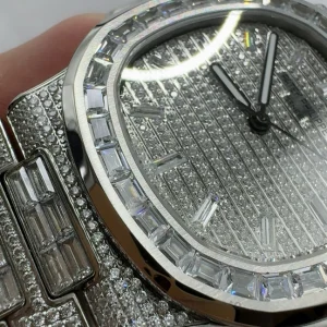 Patek Philippe Nautilus 5711 Replica Full Diamond-Style – 40mm 904L Stainless Steel, Pavé Silver Dial, Baguette-Set Bezel & BraceletCase profile