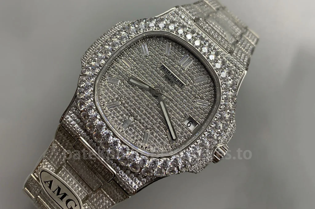 Patek Philippe Nautilus 5711/110P Custom Replica 40mm Iced Out Diamond Dial Men's Luxury Automatic Watch with Clone 324 SC Movement
