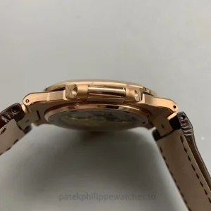 Patek Philippe Nautilus 5711R-001 Replica – 40mm Rose-Gold-Tone 904 Steel Gradient Brown DialProfil gauche boîtier