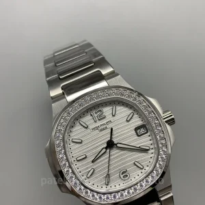 Patek-Philippe-Nautilus-70101G-011-Replica-32mm-Womens-Luxury-Automatic-Watch-with-Opaline-Dial-Dial-Detail-2
