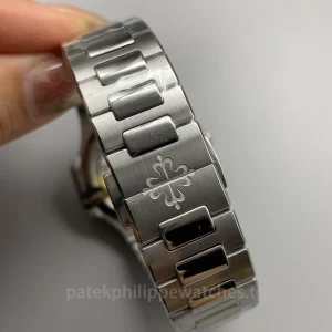 Patek-Philippe-Nautilus-71181200A-010-Super-Clone-35.2mm-Womens-Automatic-Luxury-Watch-Strap