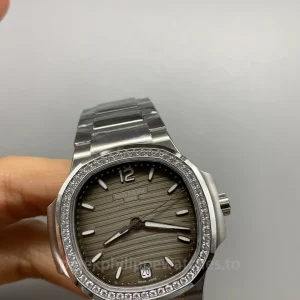 Patek-Philippe-Nautilus-71181200A-011-Super-Clone-35.2mm-Womens-Luxury-Automatic-Watch-with-Smoky-White-Dial-Diamond-Bezel-Dial-Detail-1