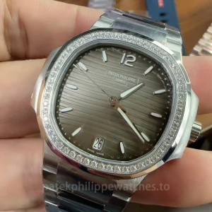 Patek-Philippe-Nautilus-71181200A-011-Super-Clone-35.2mm-Womens-Luxury-Automatic-Watch-with-Smoky-White-Dial-Diamond-Bezel-Dial-Detail-3