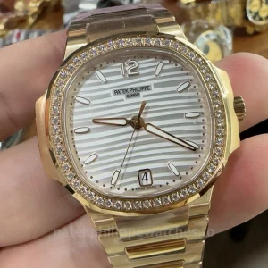Patek-Philippe-Nautilus-71181200R-001-Replica-Womens-Luxury-Automatic-Watch-35.2mm-Rose-Gold-Case-Dial-Detail-4