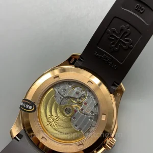 Super-Clone-Patek-Philippe-Aquanaut-5167R-001-40.8mm-Mens-Luxury-Automatic-Watch-with-Chocolate-Brown-Gradient-Dial-Back-View