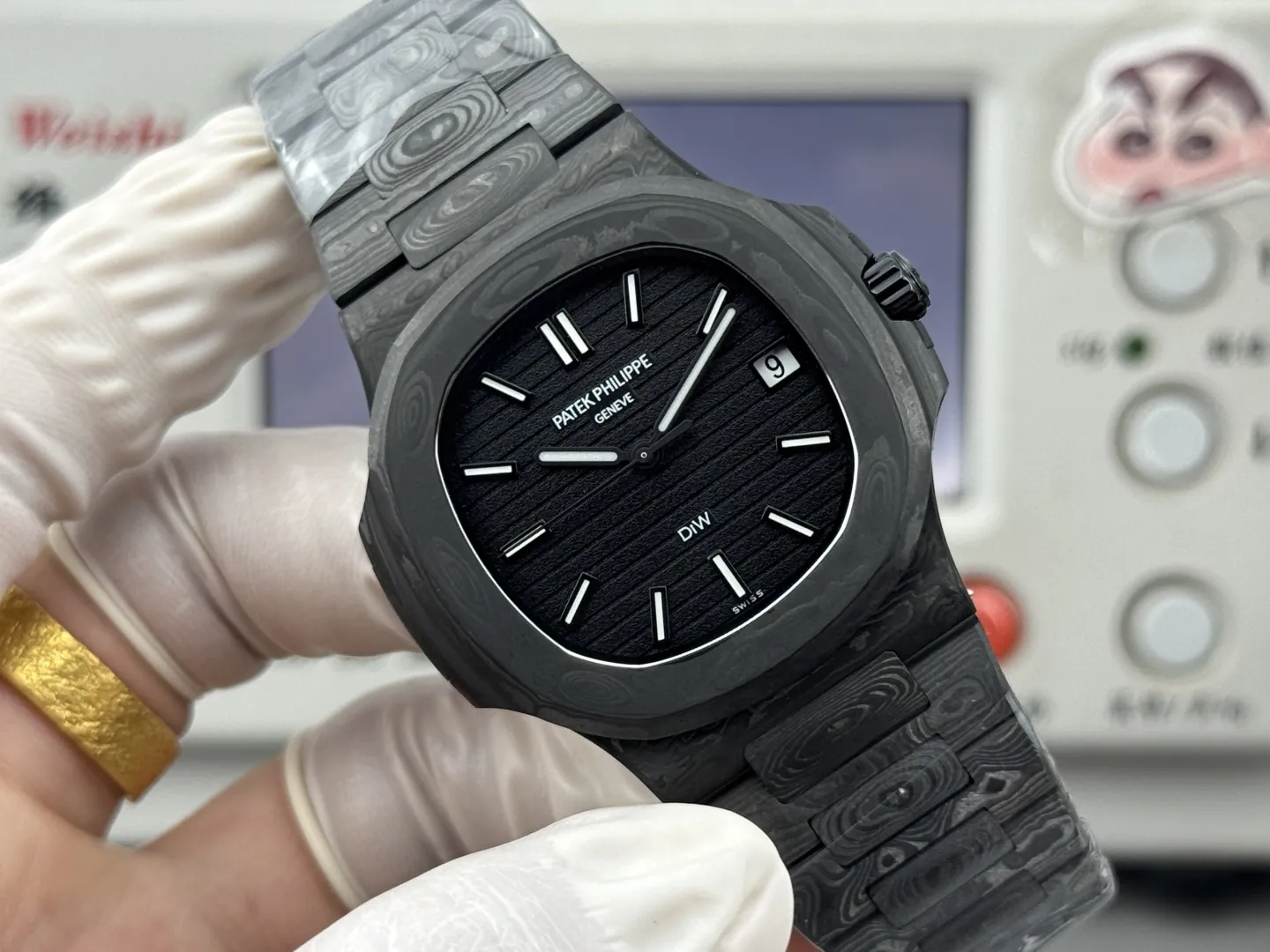 pp-diw-nautilus-5711-black (5) Patek Philippe DiW Nautilus 5711 40mm Matte Black Carbon Fiber Super Clone - Dial Detail 2