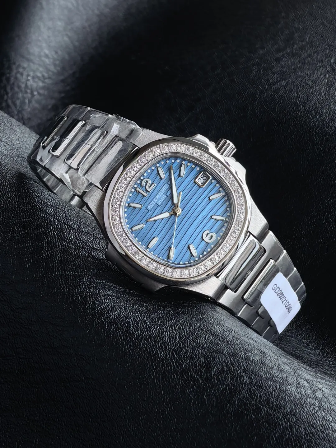 pp-nautilus-7010-1g (10) Patek Philippe Nautilus 7010/1G-013 32mm Super Clone Sky Blue Diamond Bezel Swiss Quartz Movement - Dial Detail 1