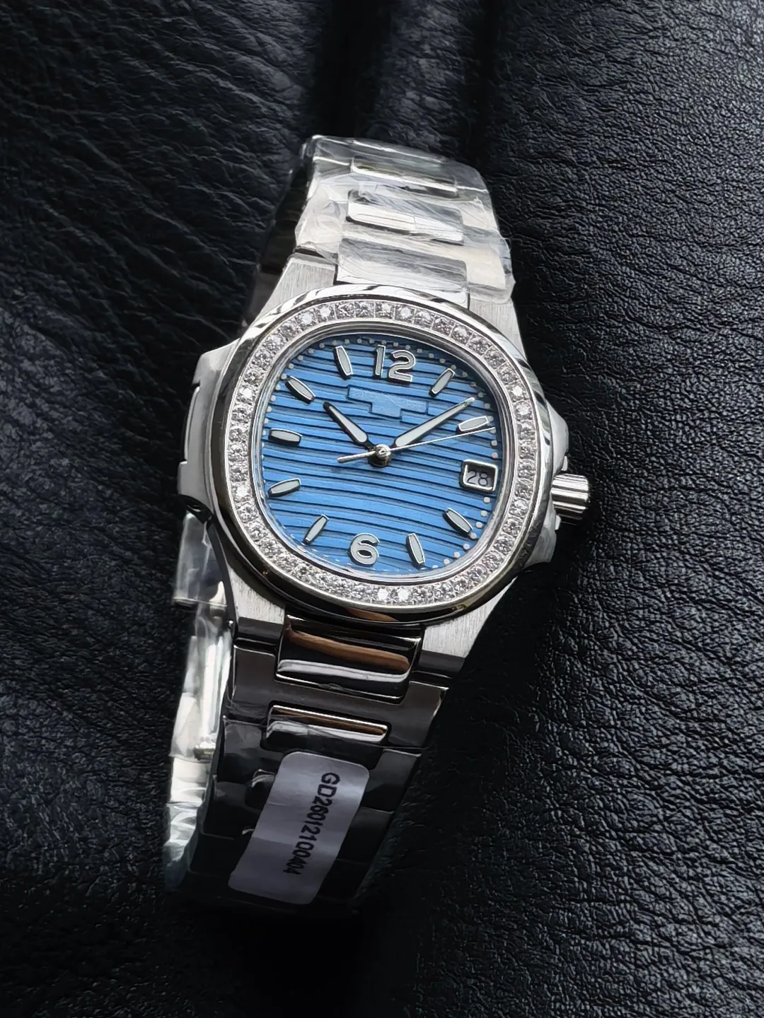 pp-nautilus-7010-1g (9) Patek Philippe Nautilus 7010/1G-013 32mm Super Clone Sky Blue Diamond Bezel Swiss Quartz Movement - Dial Detail 2