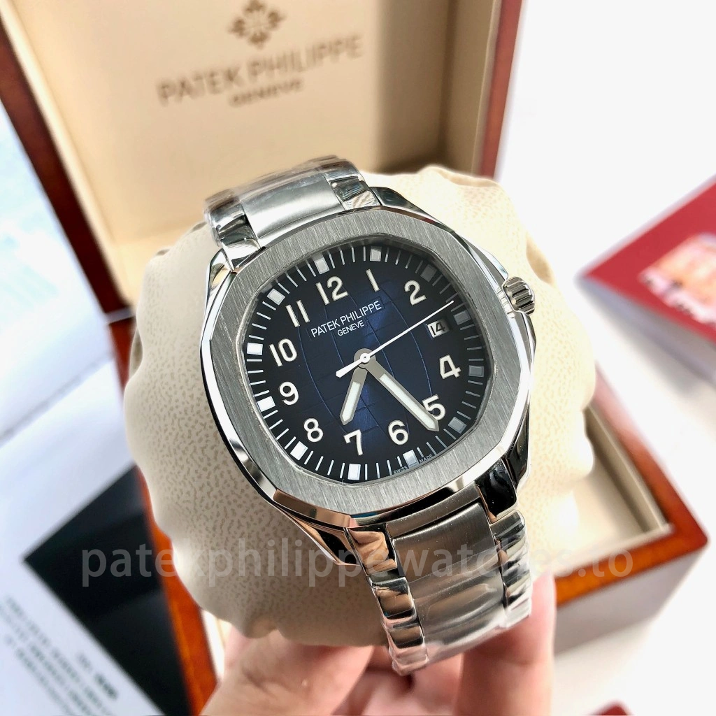 pp-aquanaut-5167-1a-001 (5) Replica Patek Philippe Aquanaut 5167/1A-001 40.8mm Stainless Steel Deep Blue Dial Men’s Watch - Dial Detail 3